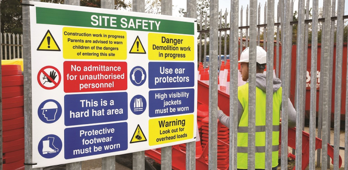 The importance of correctly displaying Health & Safety signs on site